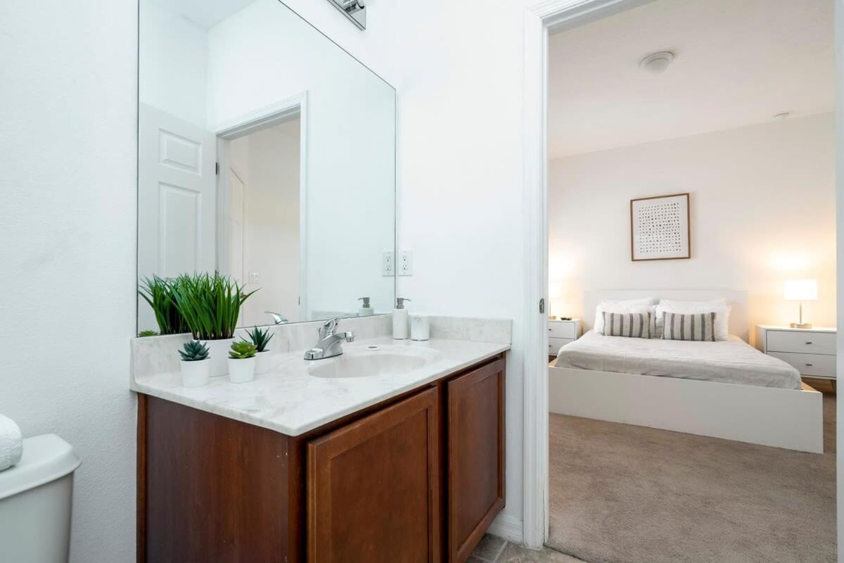 Four Bedroom W/ Screened Pool Close To Disney 4572 Kissimmee Esterno foto